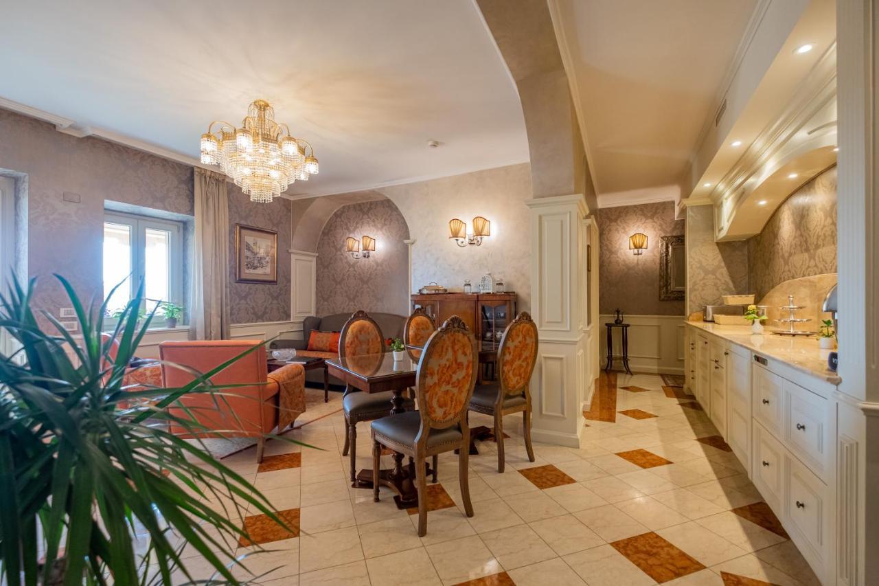 Relais Colle San Pietro Bed and Breakfast Verona Exteriör bild