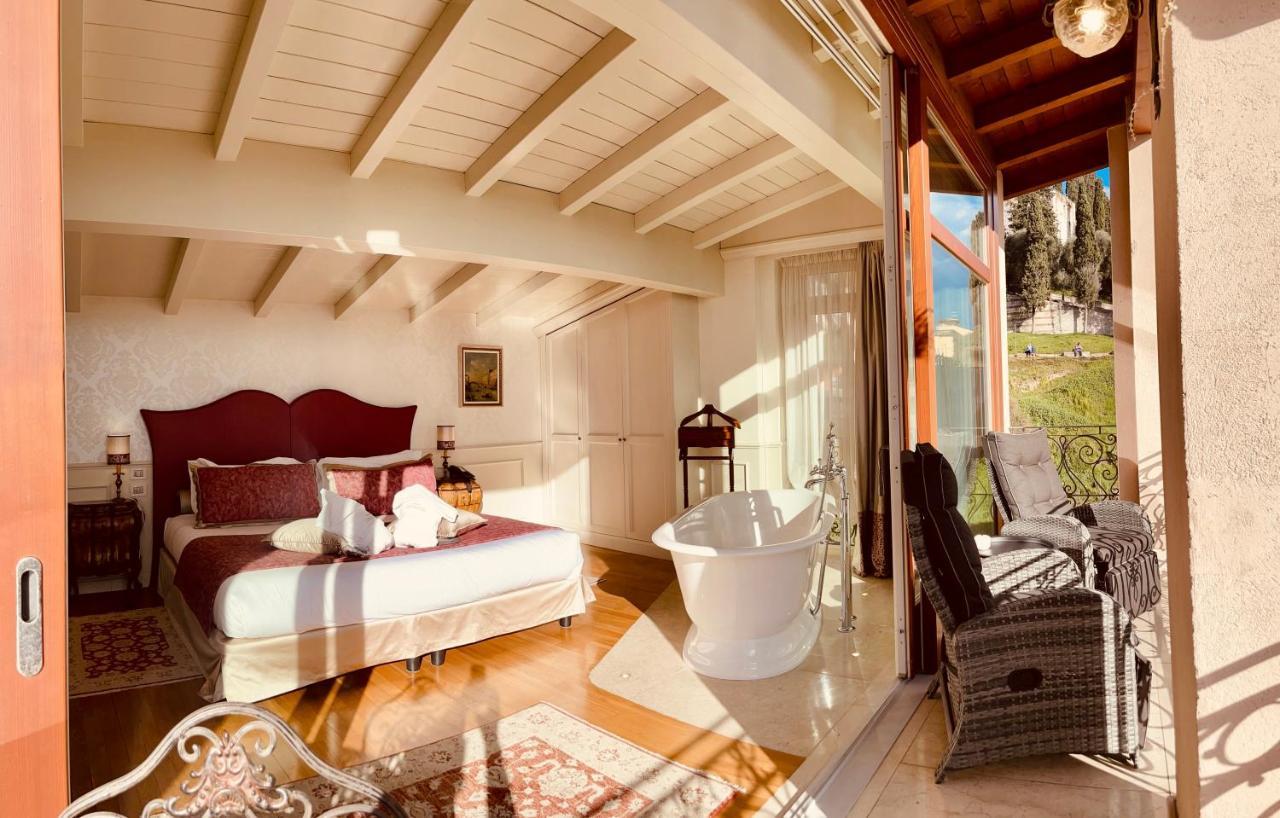 Relais Colle San Pietro Bed and Breakfast Verona Exteriör bild