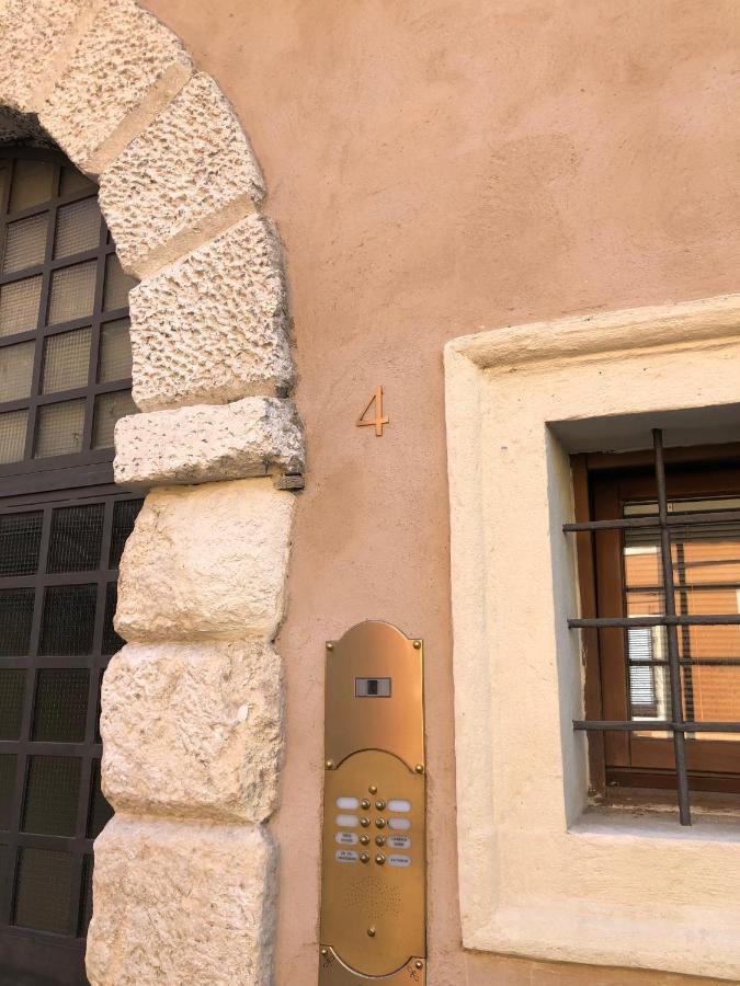 Relais Colle San Pietro Bed and Breakfast Verona Exteriör bild